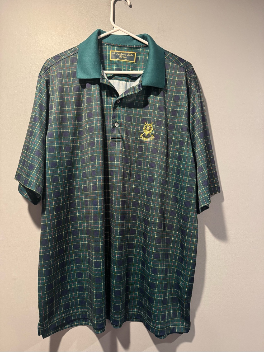 *Men’s Green St. Andrews Links Tartan Collection polo